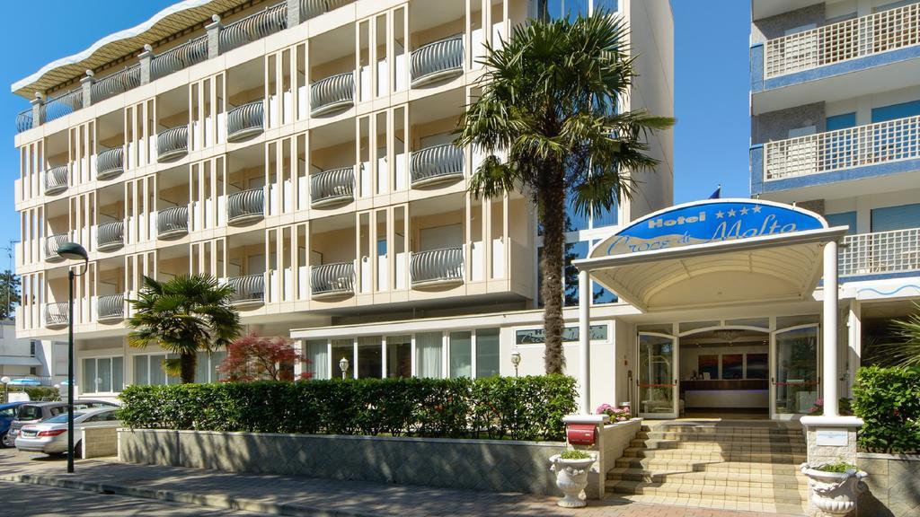 Hotel Croce Di Malta Ліньяно-Сабб'ядоро Екстер'єр фото